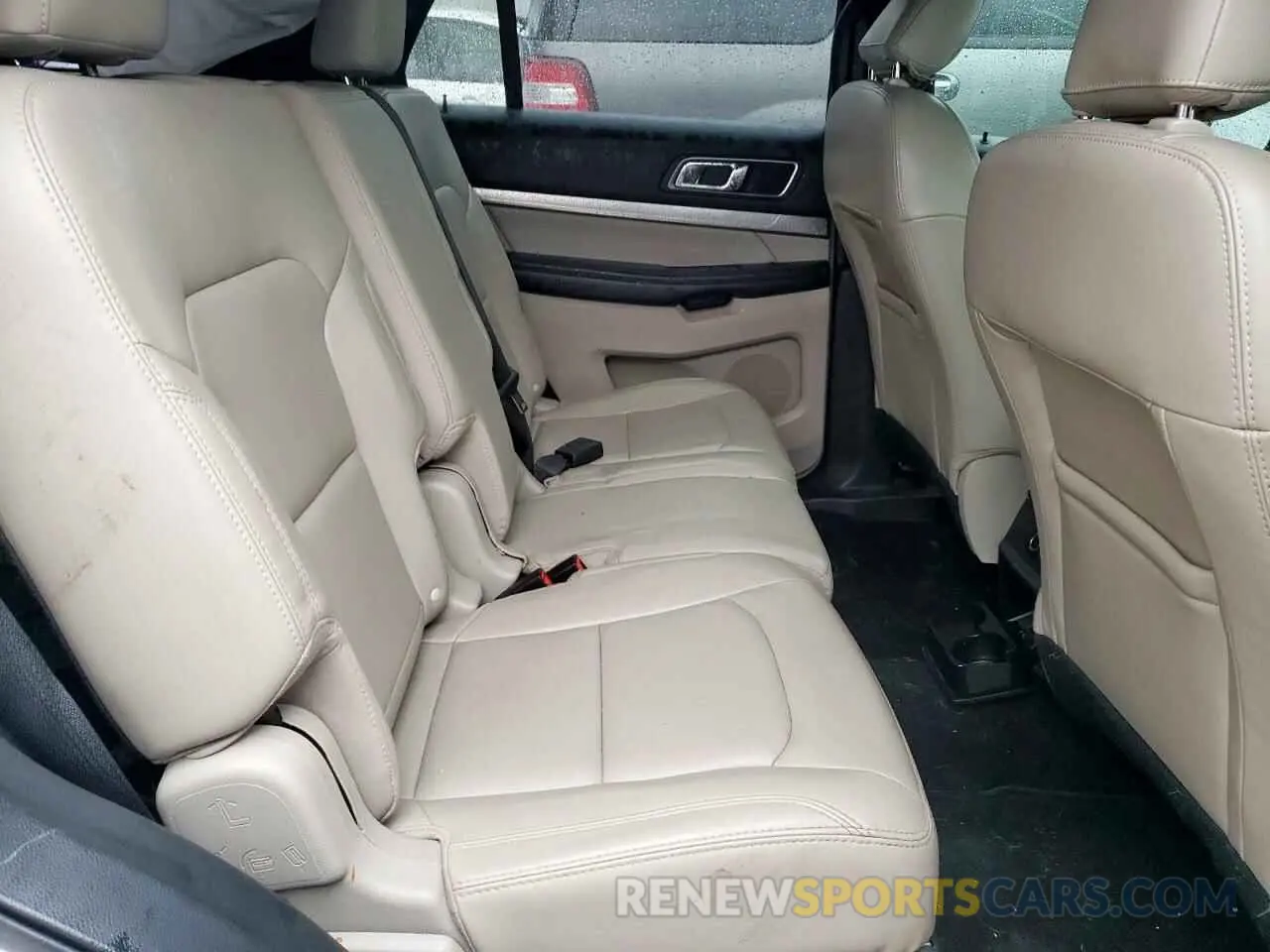 11 Photograph of a damaged car 1FM5K7D81KGA07375 FORD EXPLORER 2019