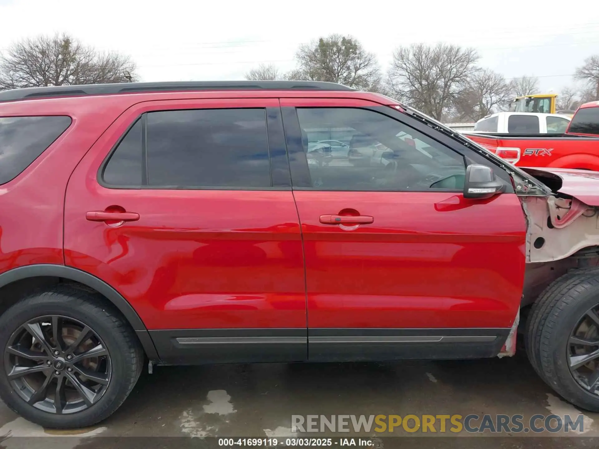 14 Photograph of a damaged car 1FM5K7D81KGA22023 FORD EXPLORER 2019