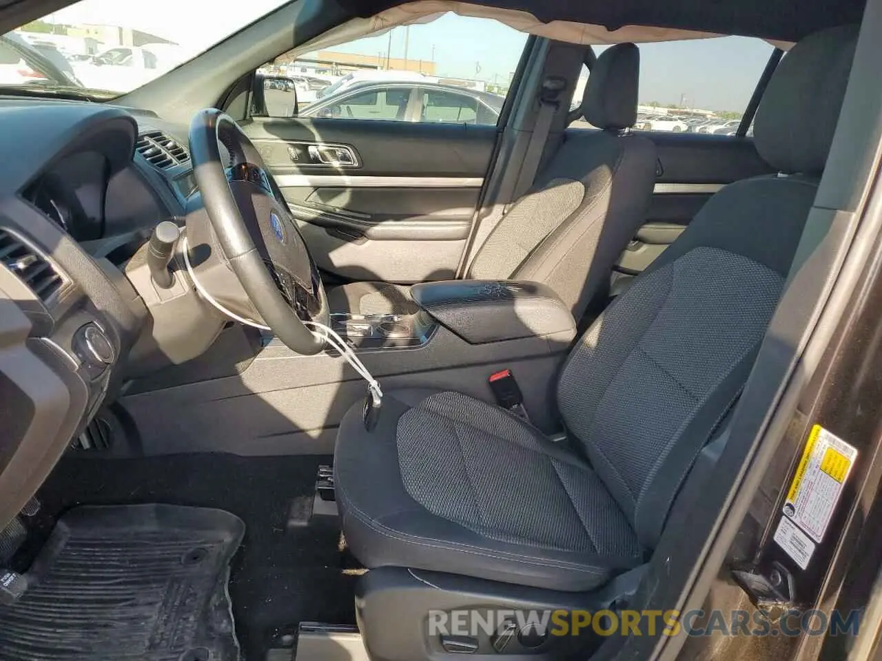 7 Photograph of a damaged car 1FM5K7D81KGA71903 FORD EXPLORER 2019