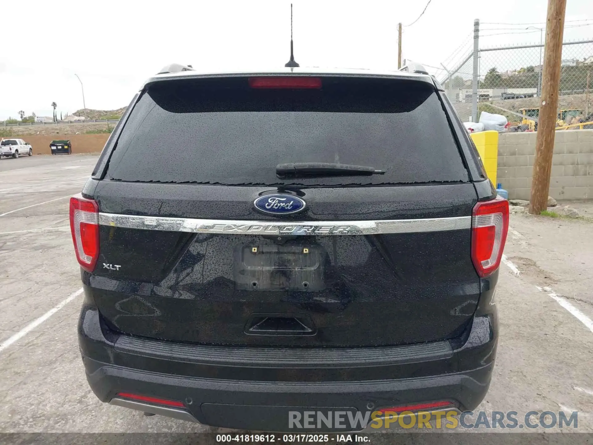 17 Photograph of a damaged car 1FM5K7D81KGB09145 FORD EXPLORER 2019