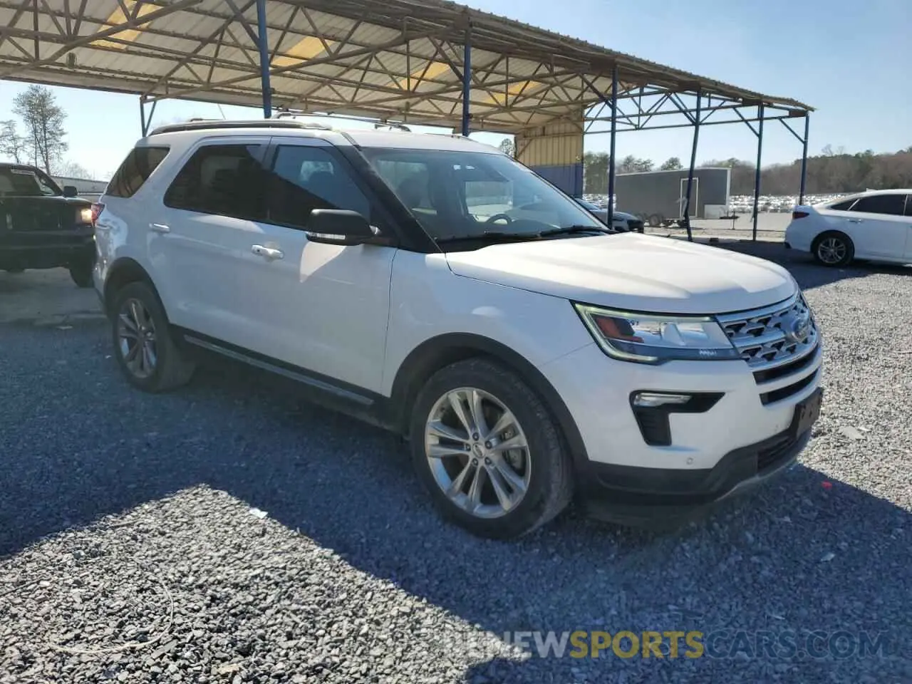 4 Photograph of a damaged car 1FM5K7D82KGA44337 FORD EXPLORER 2019