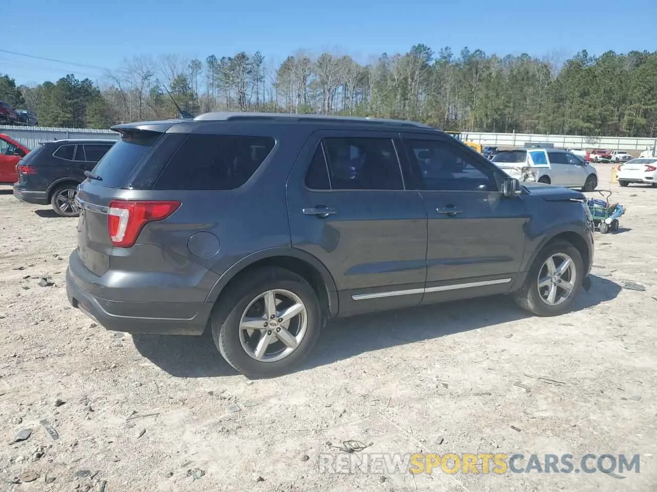 3 Photograph of a damaged car 1FM5K7D82KGA57945 FORD EXPLORER 2019