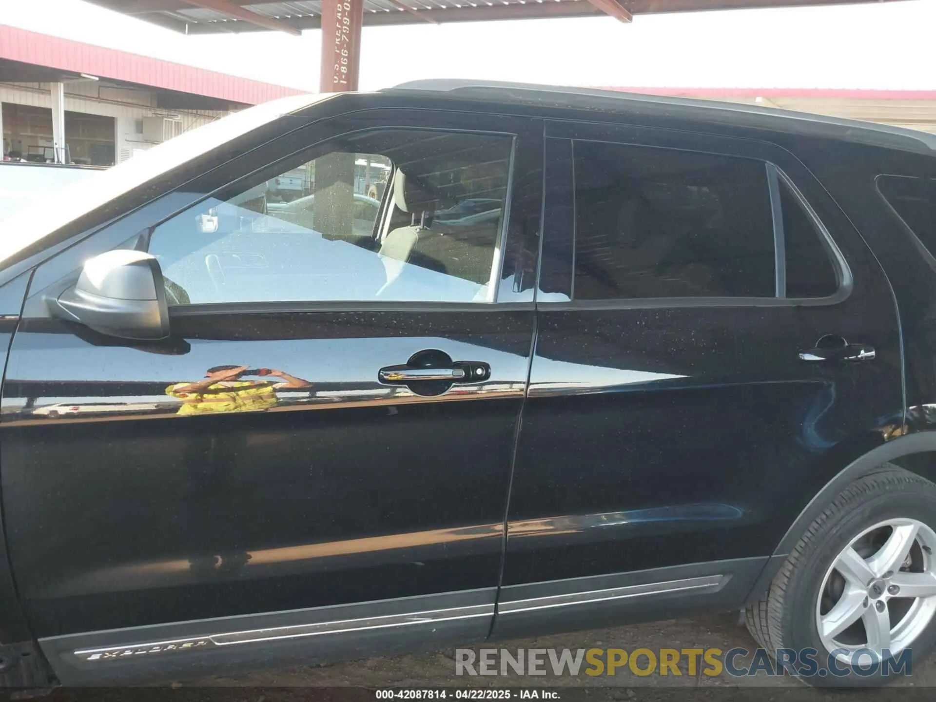 15 Photograph of a damaged car 1FM5K7D82KGA90203 FORD EXPLORER 2019