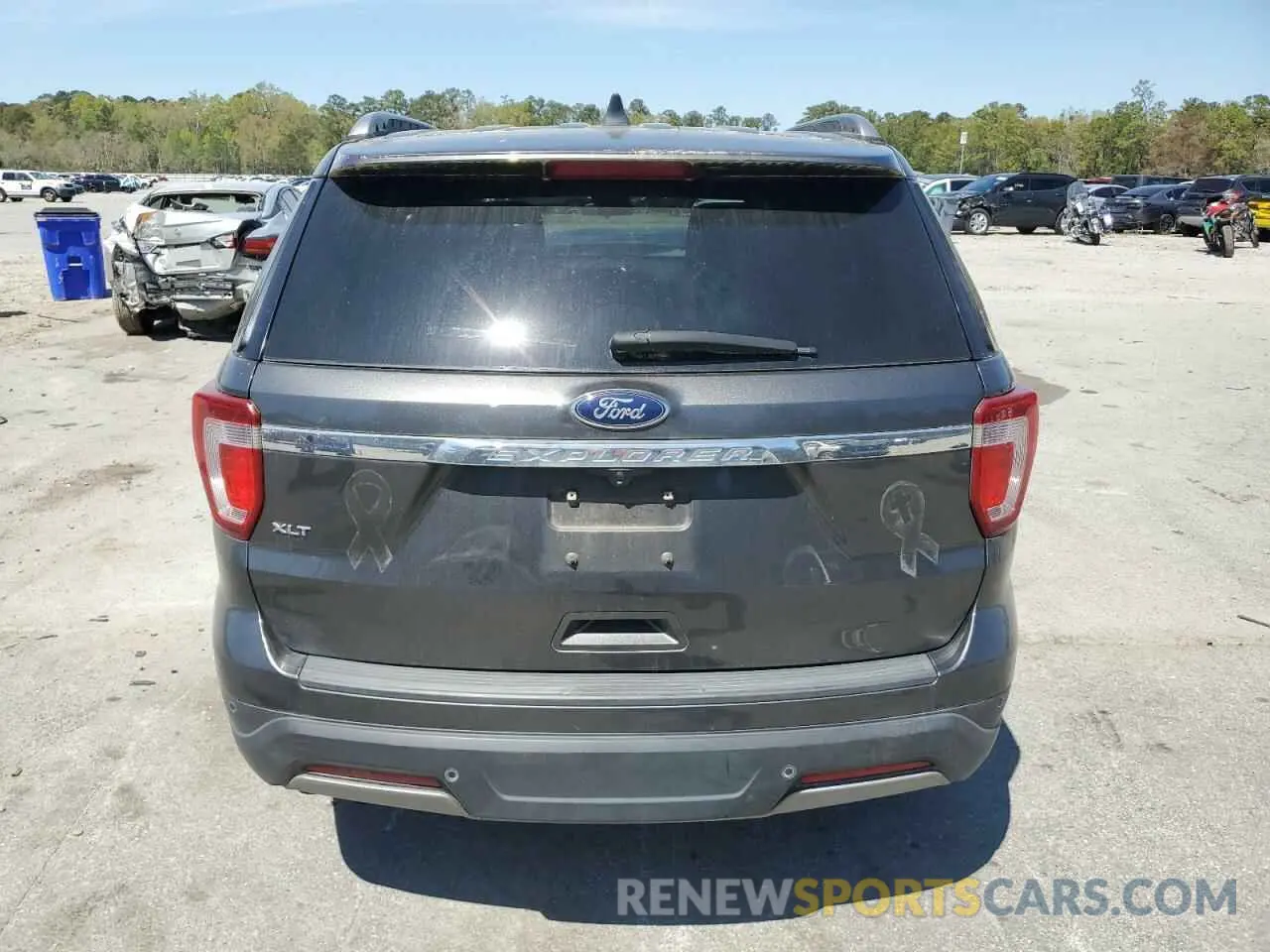 6 Photograph of a damaged car 1FM5K7D82KGB01362 FORD EXPLORER 2019