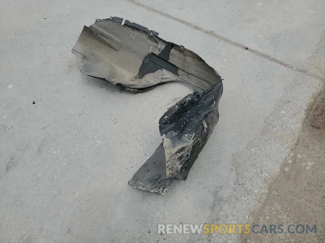 15 Photograph of a damaged car 1FM5K7D82KGB02799 FORD EXPLORER 2019