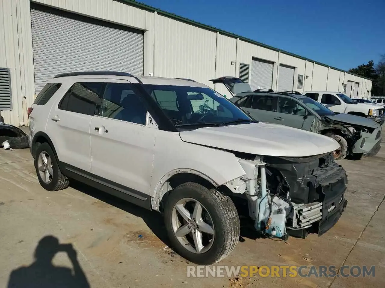 4 Photograph of a damaged car 1FM5K7D82KGB02835 FORD EXPLORER 2019