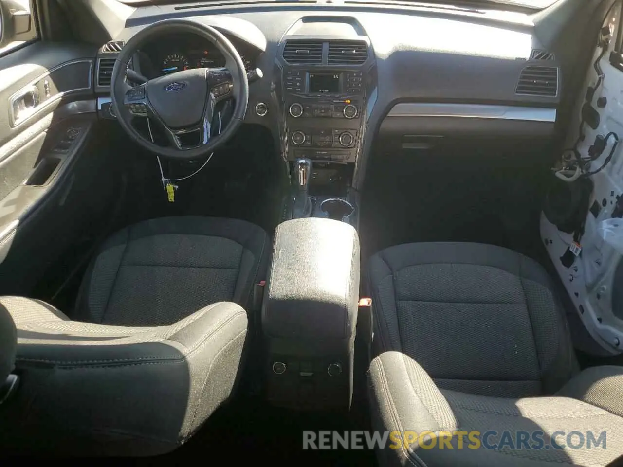 8 Photograph of a damaged car 1FM5K7D82KGB02835 FORD EXPLORER 2019