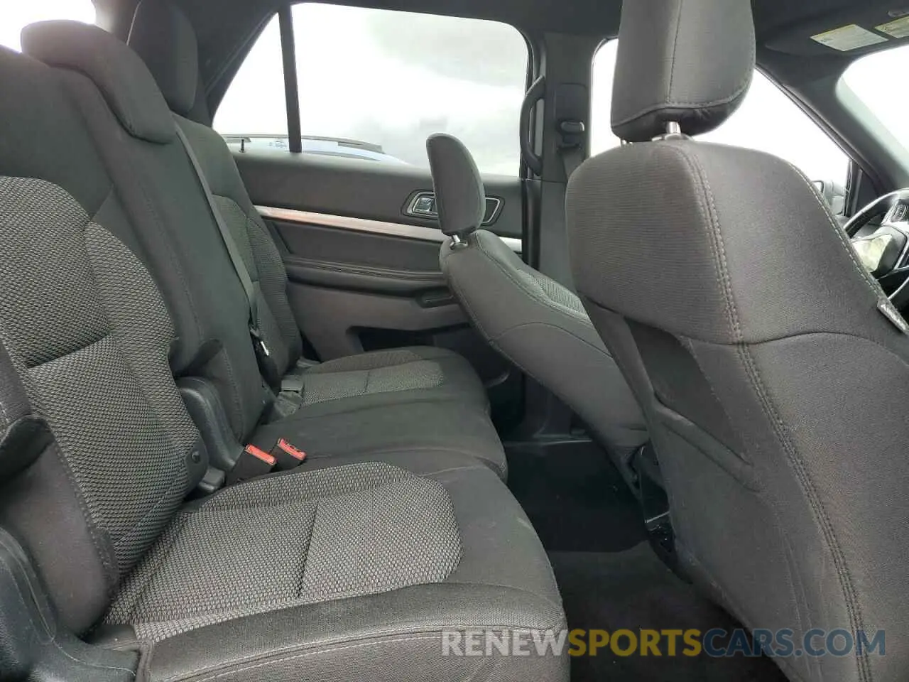 11 Photograph of a damaged car 1FM5K7D83KGA52513 FORD EXPLORER 2019