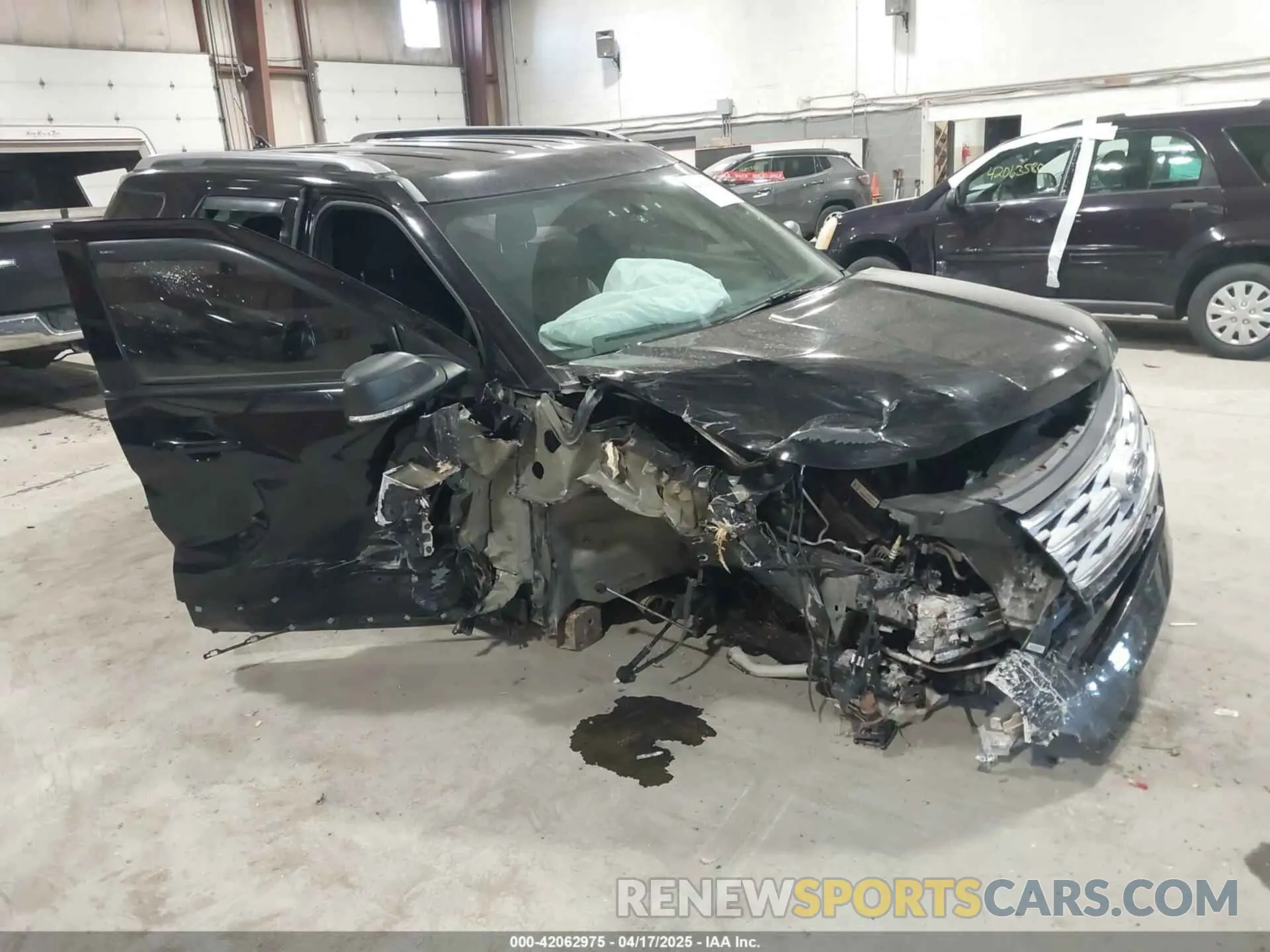 1 Photograph of a damaged car 1FM5K7D83KGA85169 FORD EXPLORER 2019