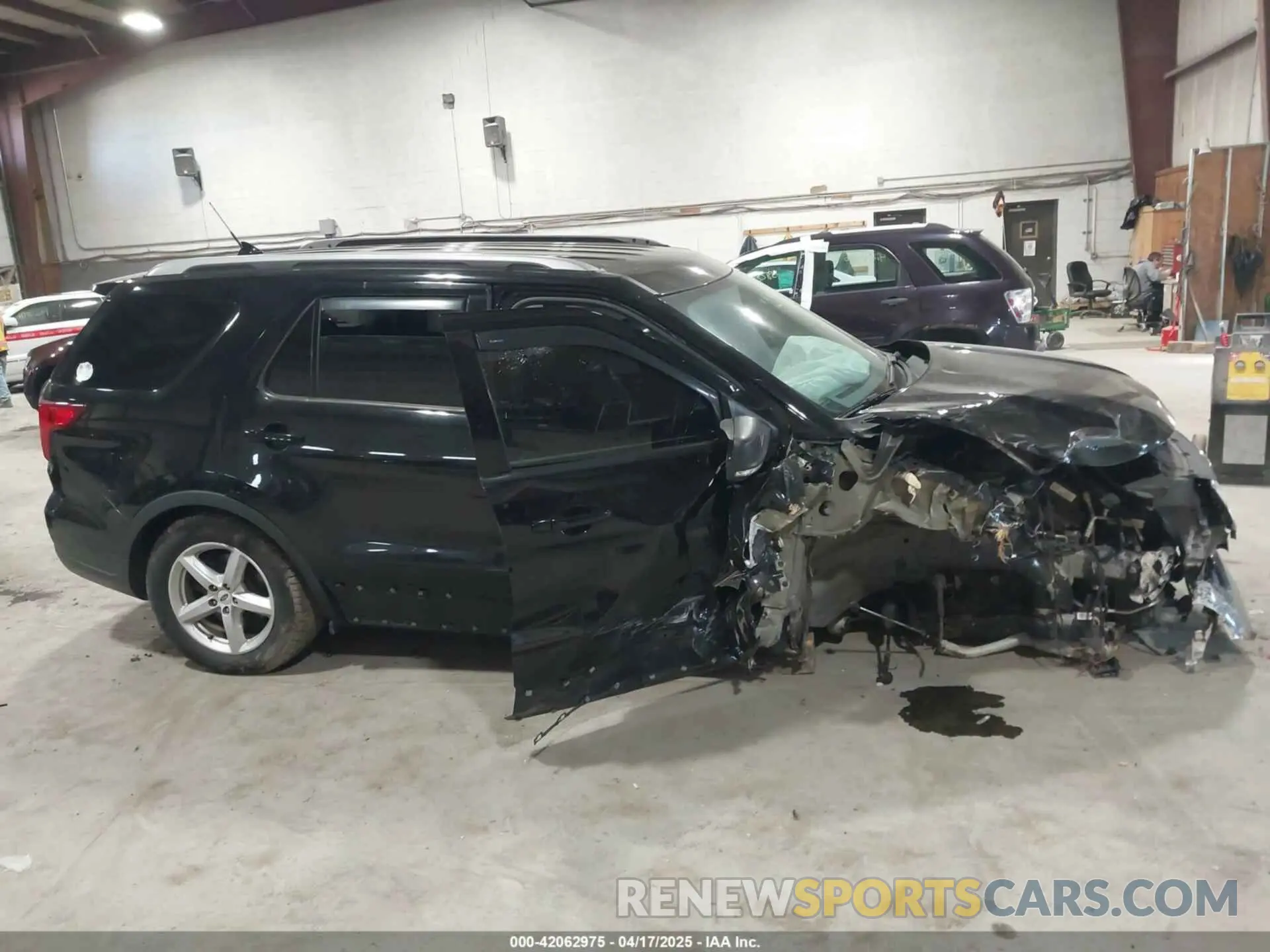 13 Photograph of a damaged car 1FM5K7D83KGA85169 FORD EXPLORER 2019