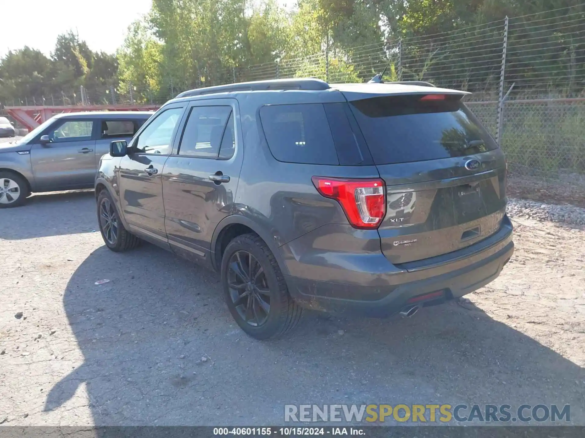 3 Photograph of a damaged car 1FM5K7D83KGA88685 FORD EXPLORER 2019