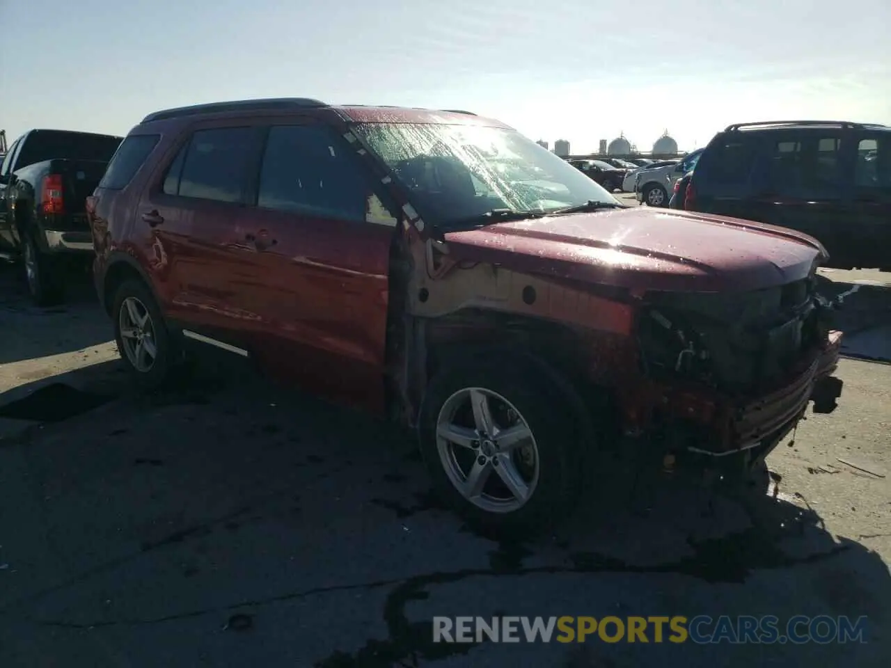 4 Photograph of a damaged car 1FM5K7D83KGB02181 FORD EXPLORER 2019