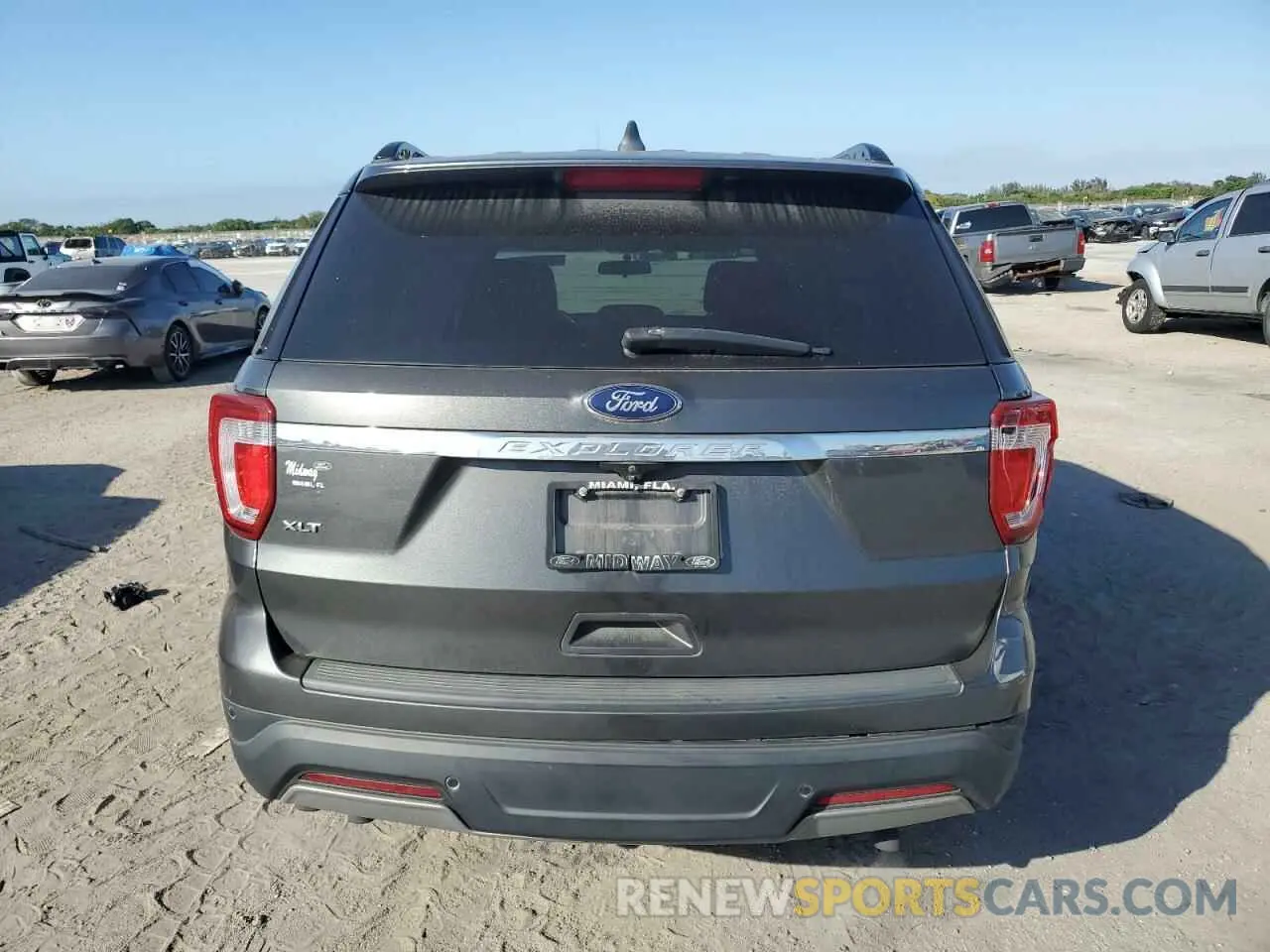 6 Photograph of a damaged car 1FM5K7D83KGB02777 FORD EXPLORER 2019