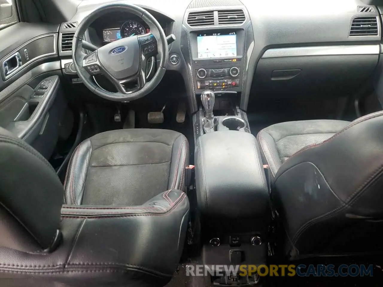8 Photograph of a damaged car 1FM5K7D84KGA60121 FORD EXPLORER 2019
