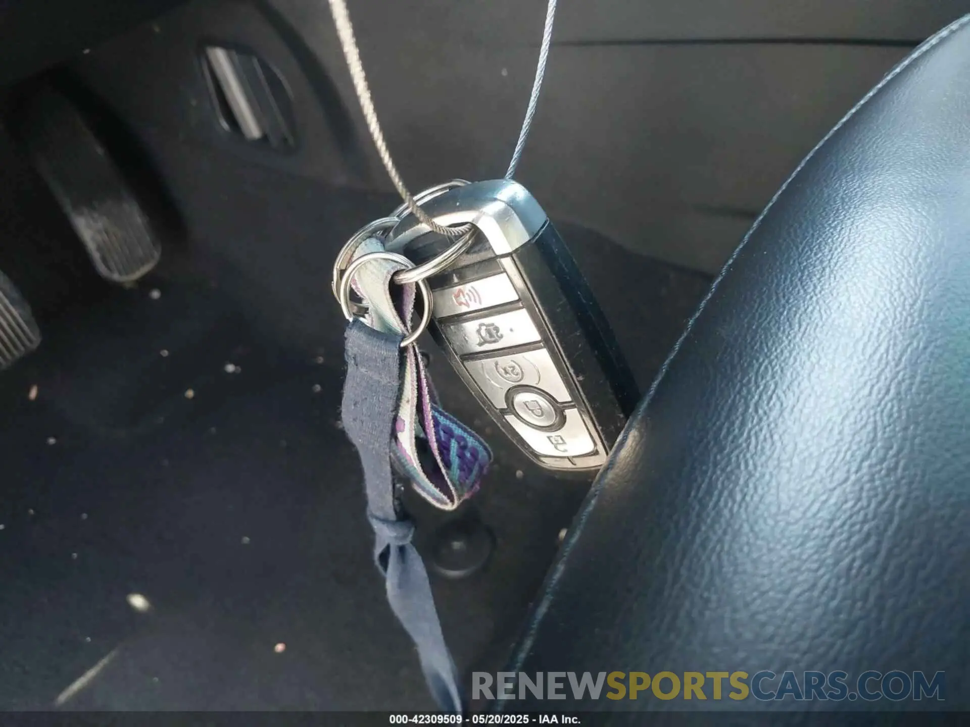 11 Photograph of a damaged car 1FM5K7D85KGA87862 FORD EXPLORER 2019