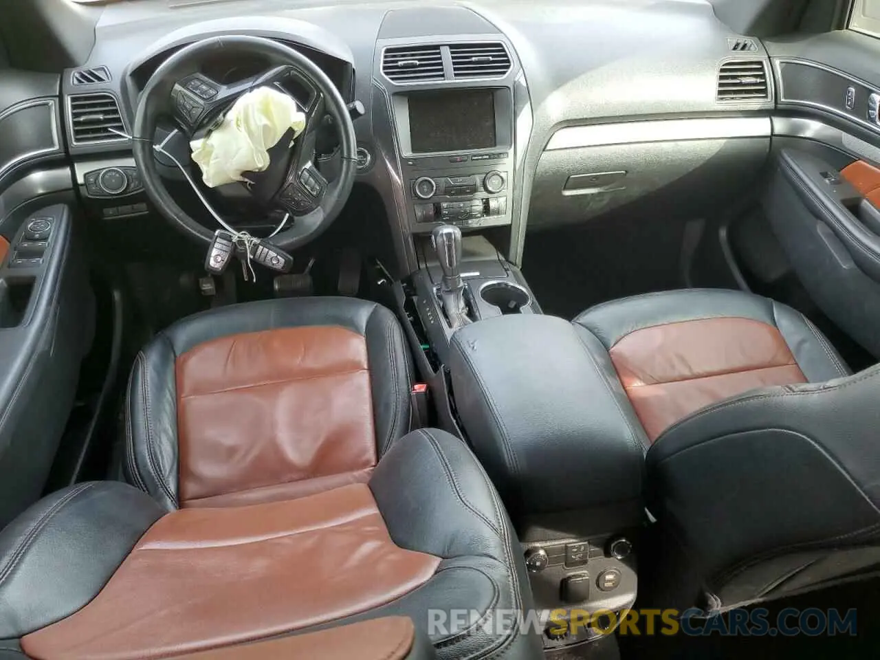 8 Photograph of a damaged car 1FM5K7D86KGA08022 FORD EXPLORER 2019