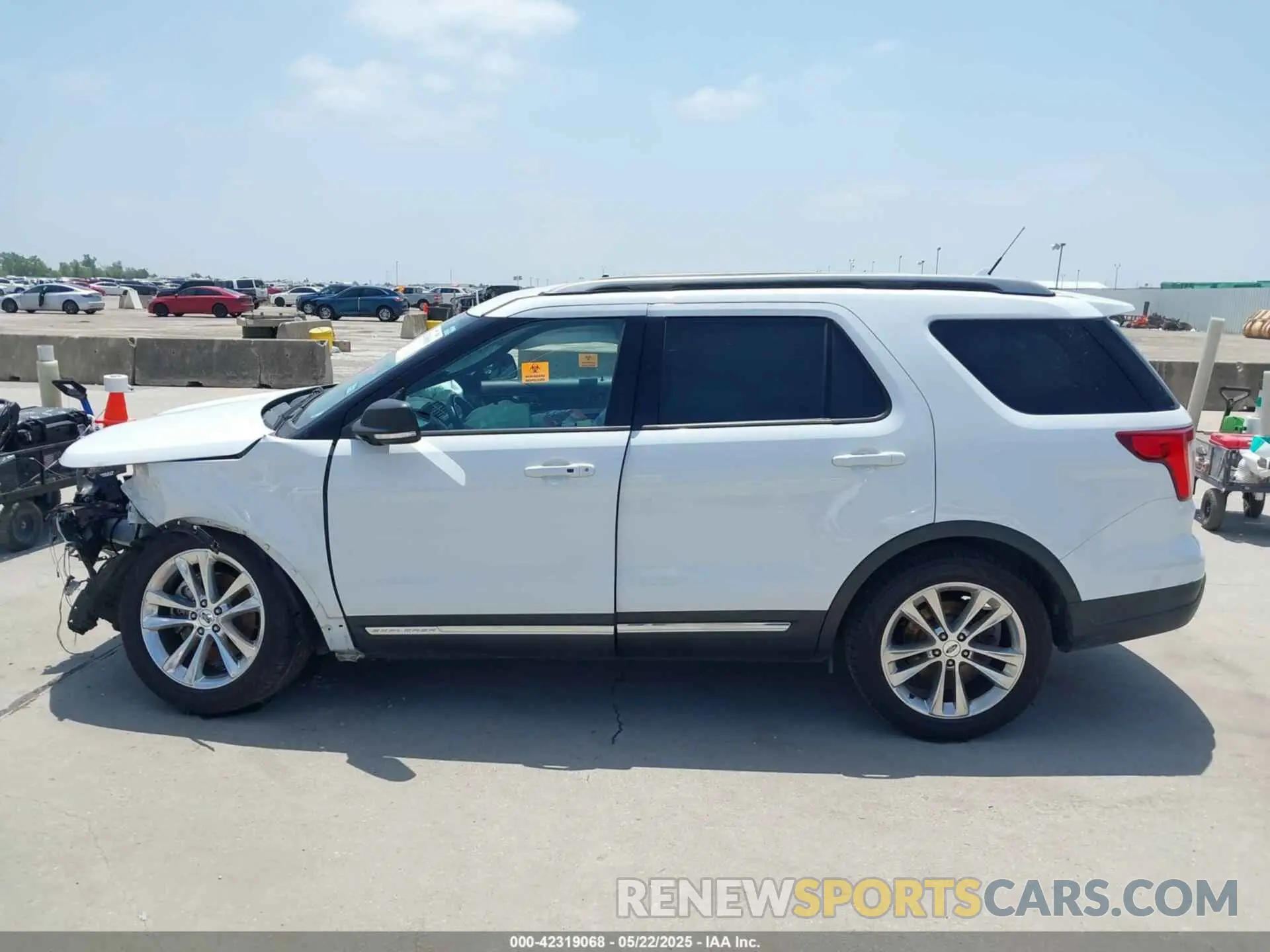 14 Photograph of a damaged car 1FM5K7D86KGA87806 FORD EXPLORER 2019