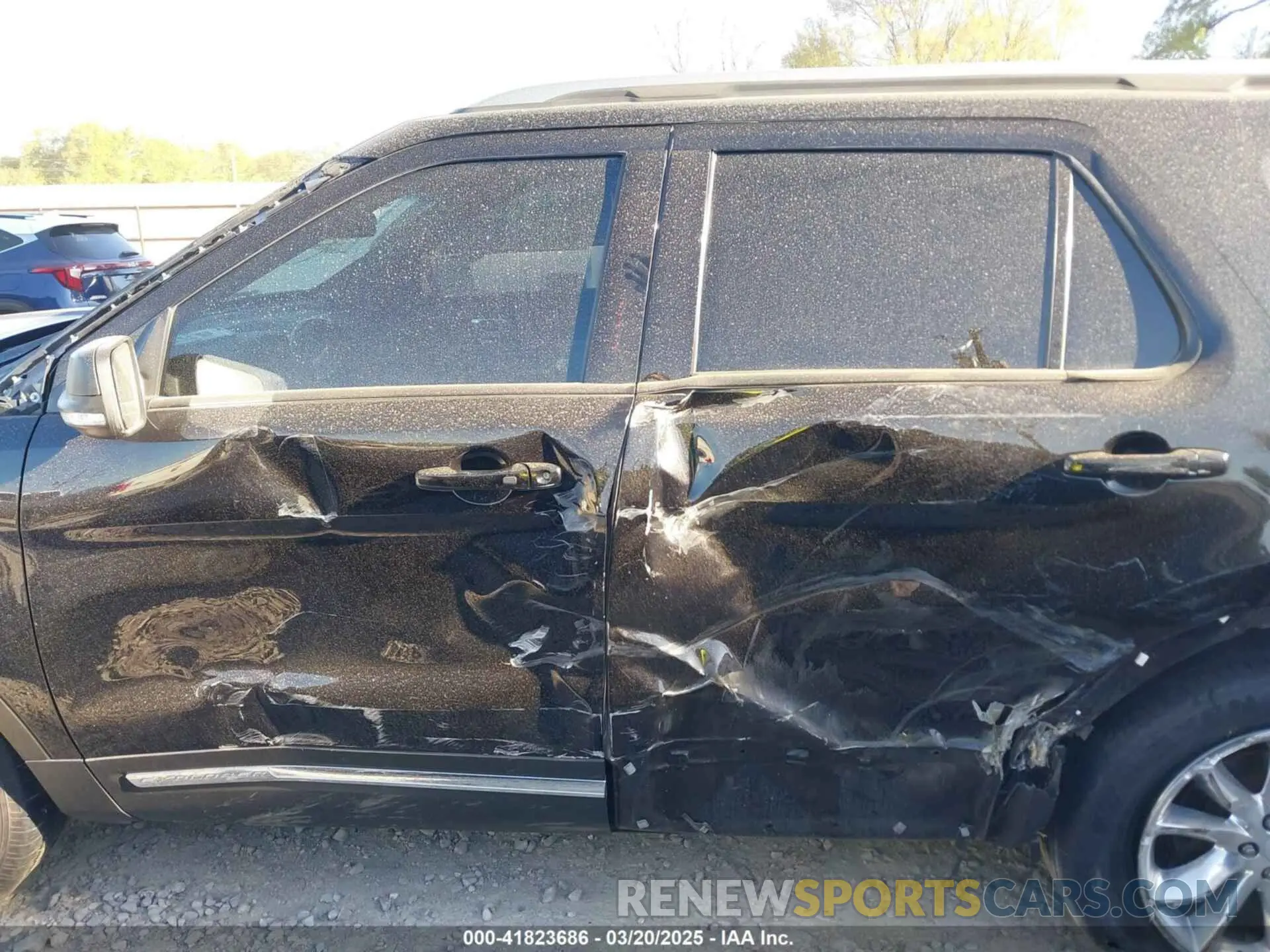 15 Photograph of a damaged car 1FM5K7D87KGB34518 FORD EXPLORER 2019
