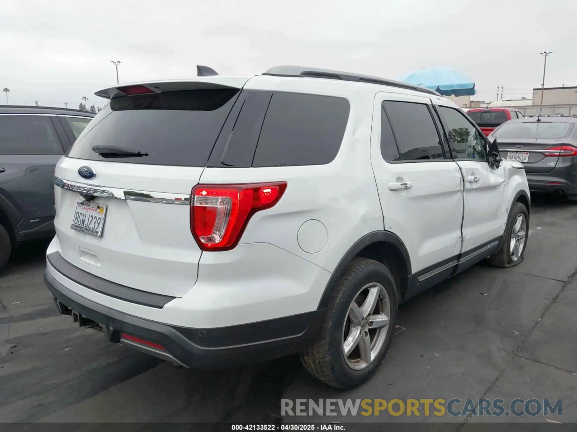 4 Photograph of a damaged car 1FM5K7D89KGA09987 FORD EXPLORER 2019