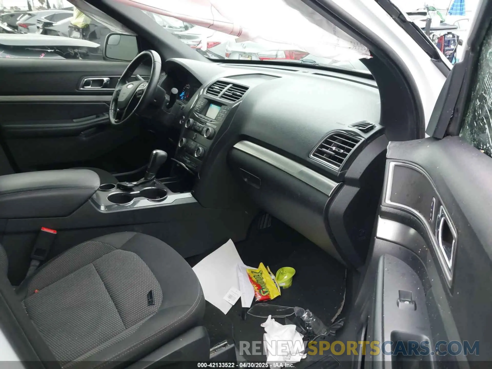 5 Photograph of a damaged car 1FM5K7D89KGA09987 FORD EXPLORER 2019
