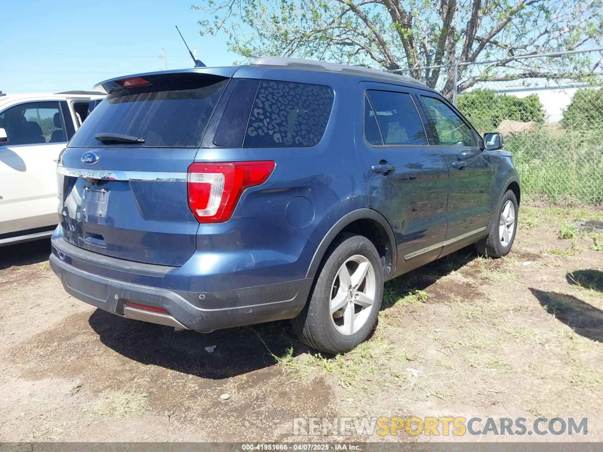 4 Photograph of a damaged car 1FM5K7D89KGA60129 FORD EXPLORER 2019
