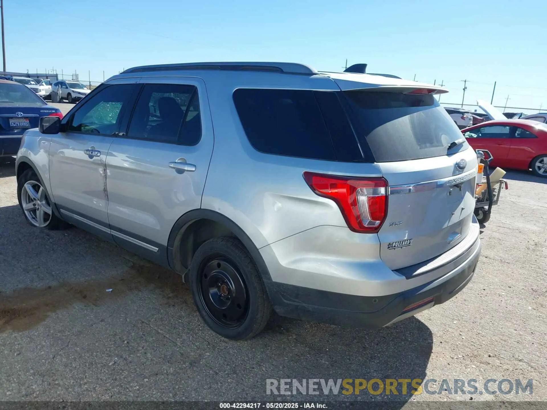 3 Photograph of a damaged car 1FM5K7D8XKGA27642 FORD EXPLORER 2019
