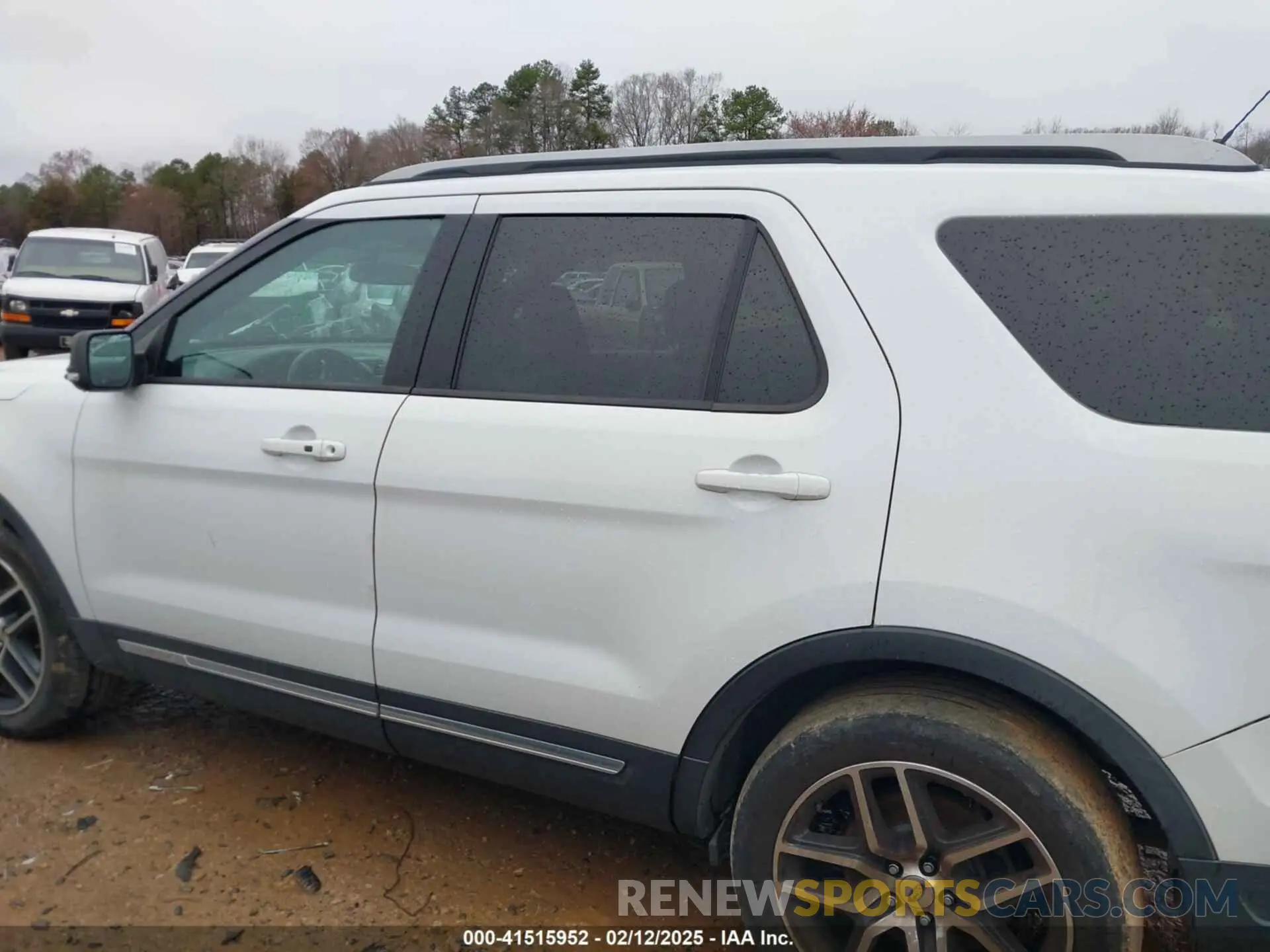 15 Photograph of a damaged car 1FM5K7D8XKGA94936 FORD EXPLORER 2019
