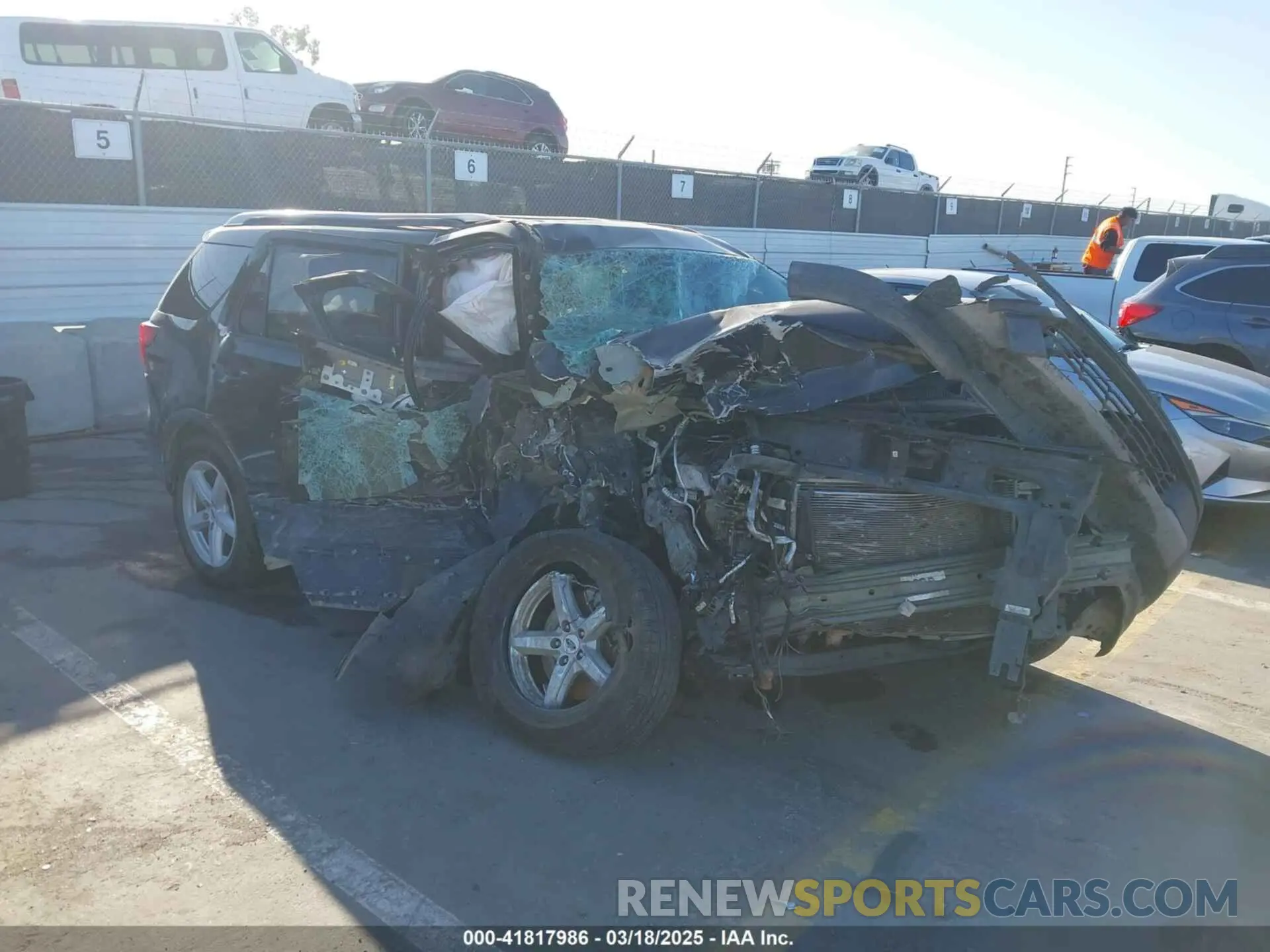 1 Photograph of a damaged car 1FM5K7D8XKGB29247 FORD EXPLORER 2019