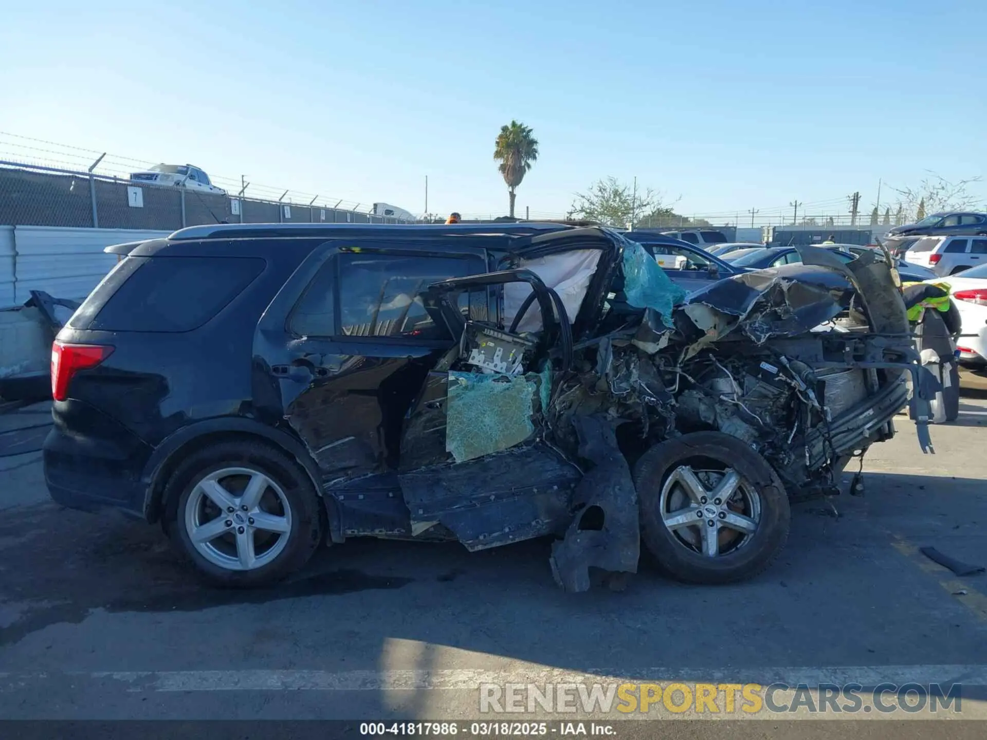13 Photograph of a damaged car 1FM5K7D8XKGB29247 FORD EXPLORER 2019