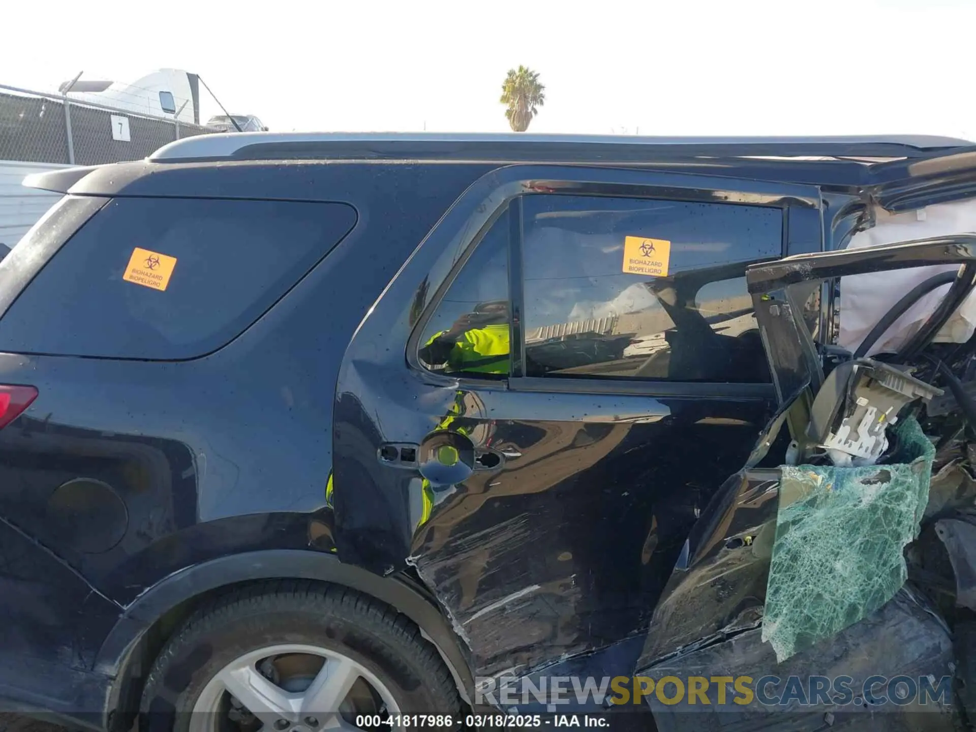 8 Photograph of a damaged car 1FM5K7D8XKGB29247 FORD EXPLORER 2019