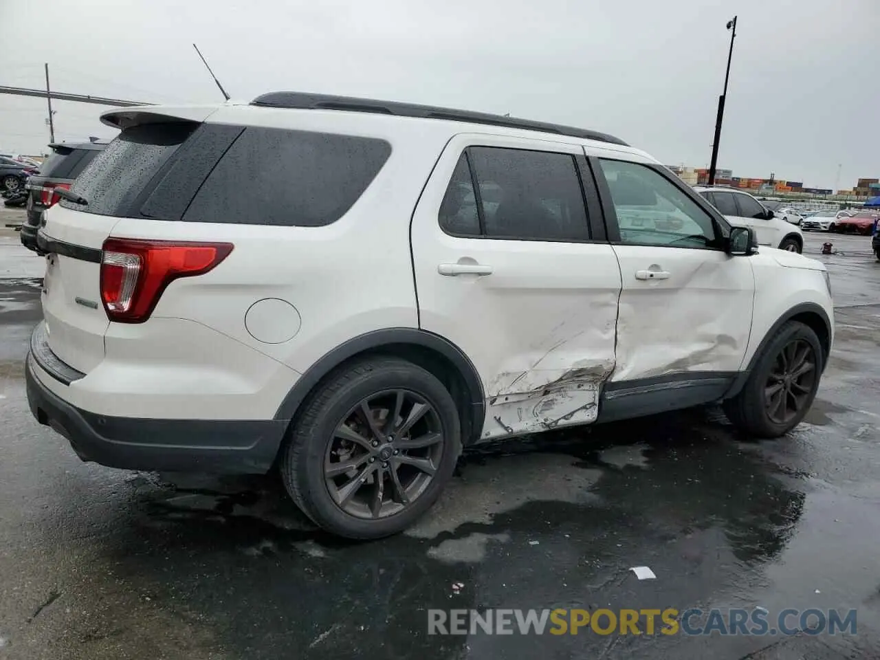 3 Photograph of a damaged car 1FM5K7DH0KGB27796 FORD EXPLORER 2019