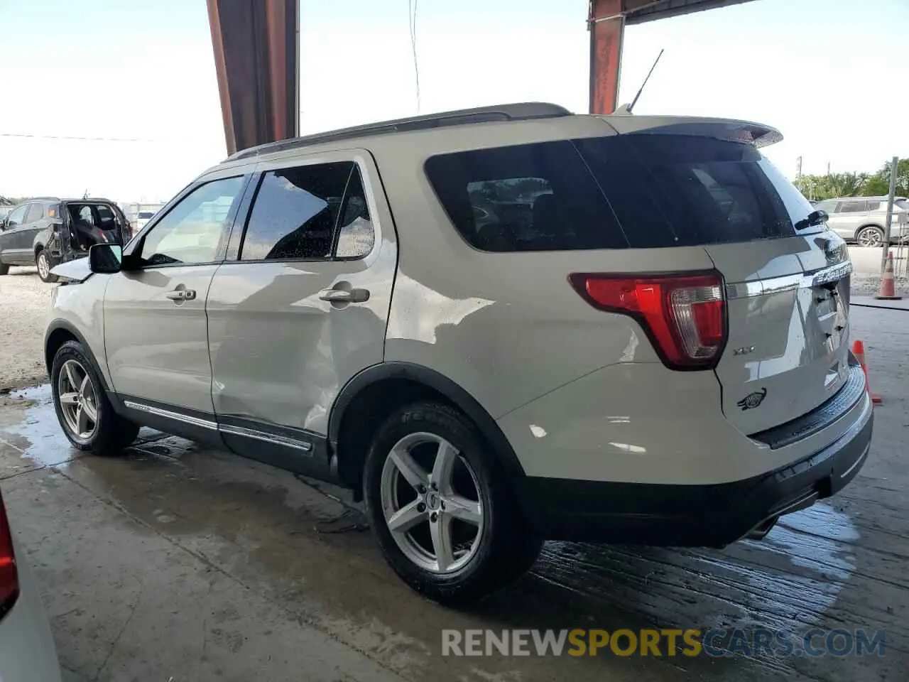 2 Photograph of a damaged car 1FM5K7DH3KGA49465 FORD EXPLORER 2019