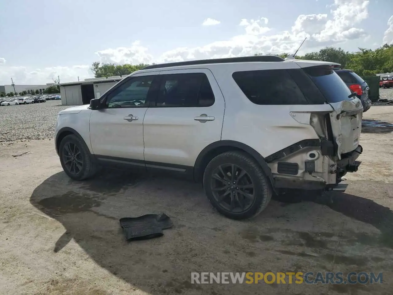 2 Photograph of a damaged car 1FM5K7DH6KGA95131 FORD EXPLORER 2019