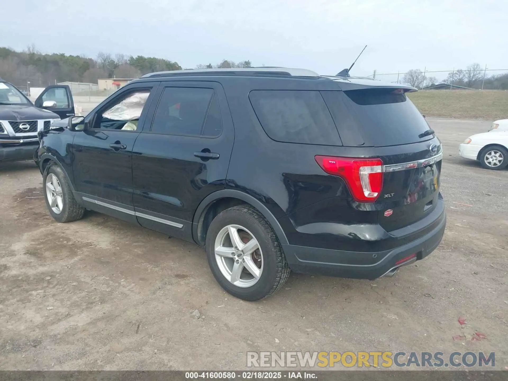 3 Photograph of a damaged car 1FM5K7DH8KGA63524 FORD EXPLORER 2019