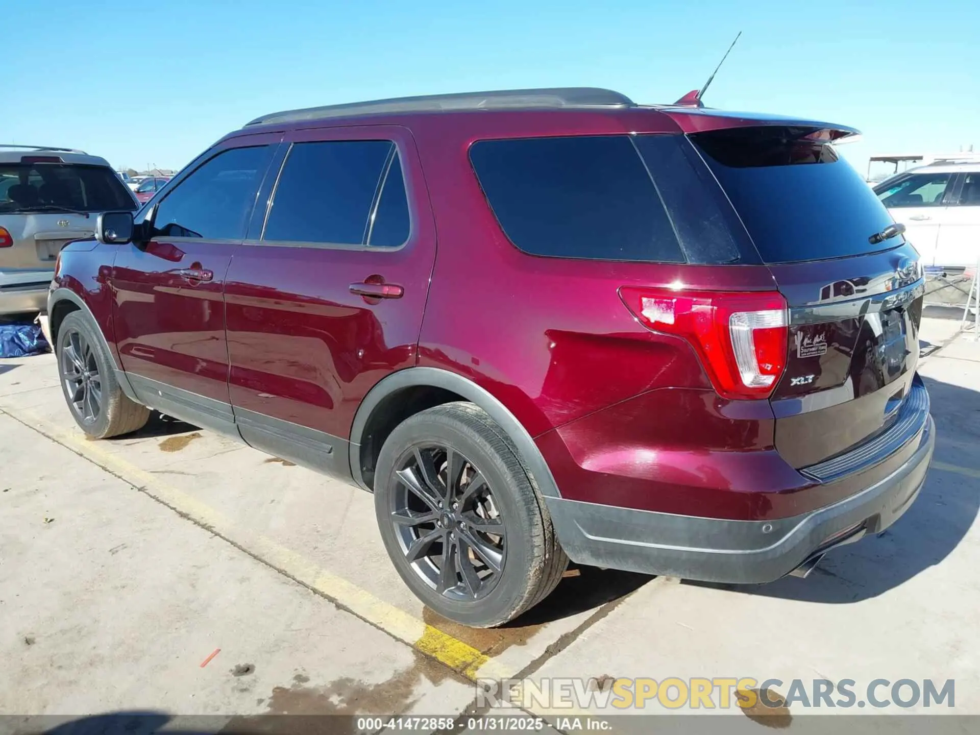 3 Photograph of a damaged car 1FM5K7DHXKGA76677 FORD EXPLORER 2019