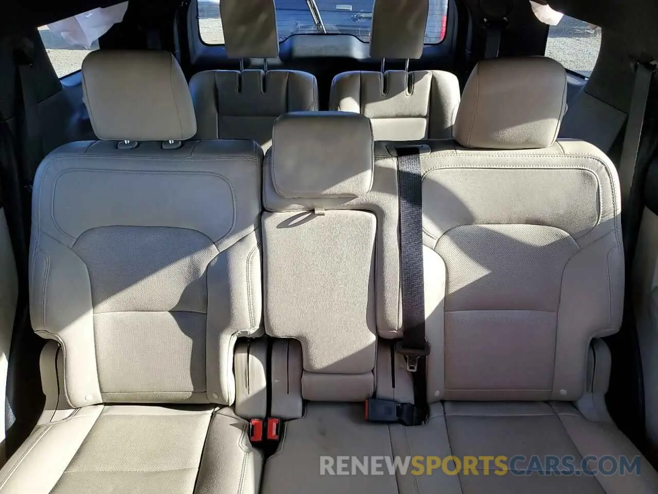 10 Photograph of a damaged car 1FM5K7F81KGA11262 FORD EXPLORER 2019
