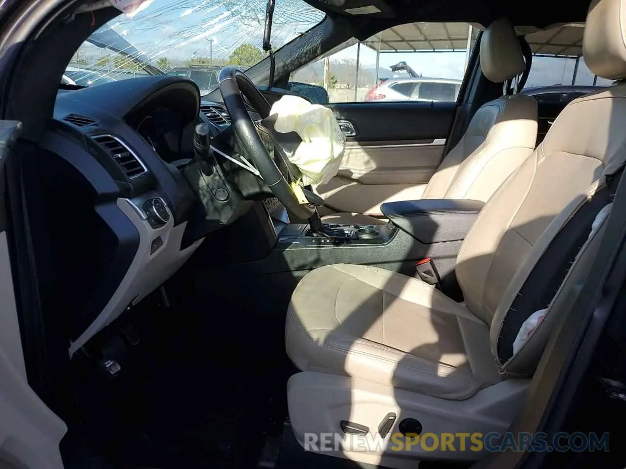7 Photograph of a damaged car 1FM5K7F81KGA11262 FORD EXPLORER 2019