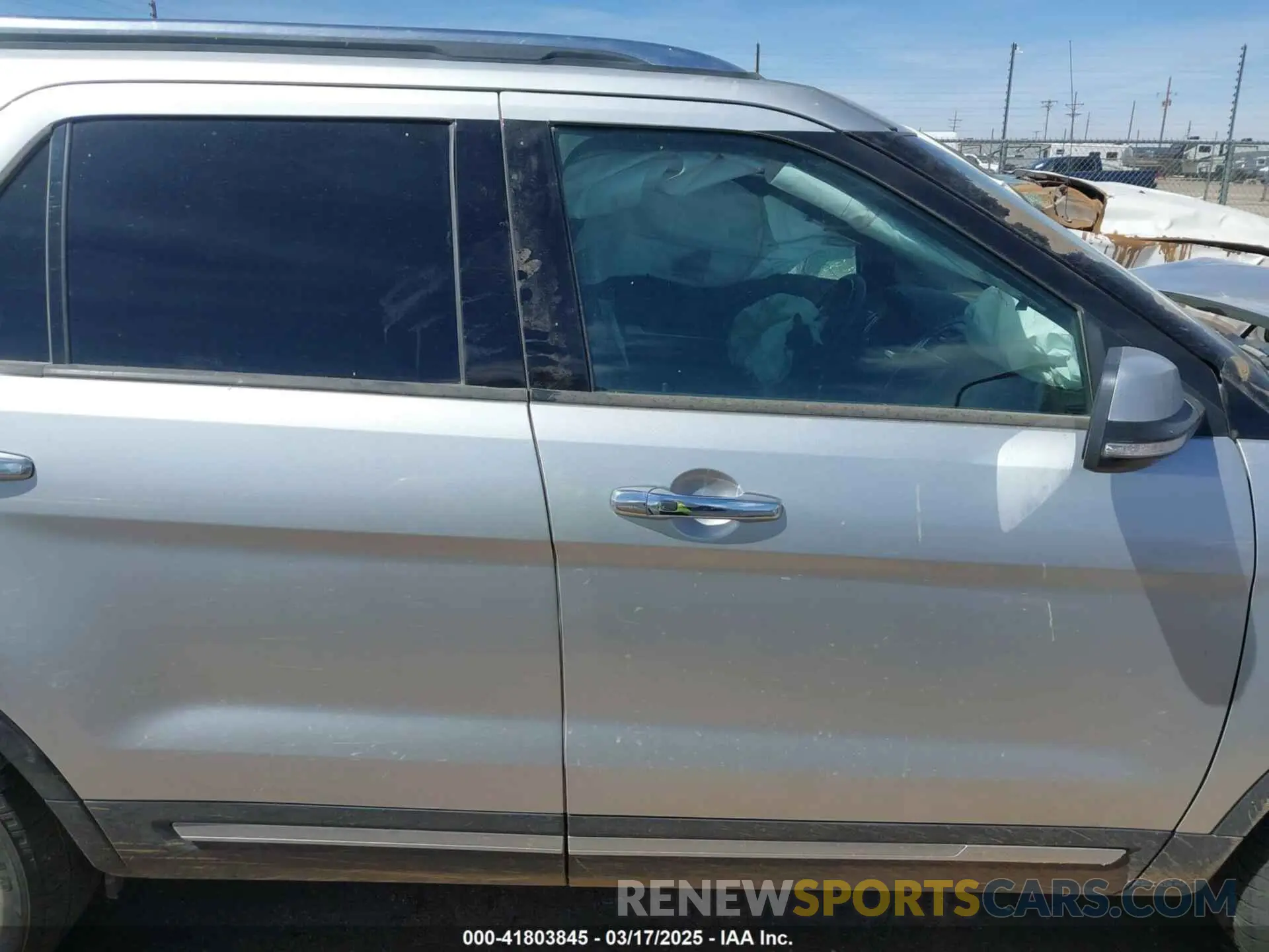 13 Photograph of a damaged car 1FM5K7F81KGB10695 FORD EXPLORER 2019