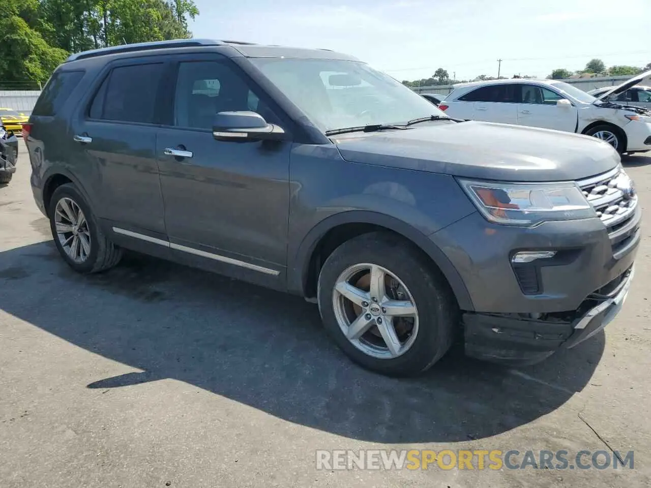 4 Photograph of a damaged car 1FM5K7F82KGA10797 FORD EXPLORER 2019