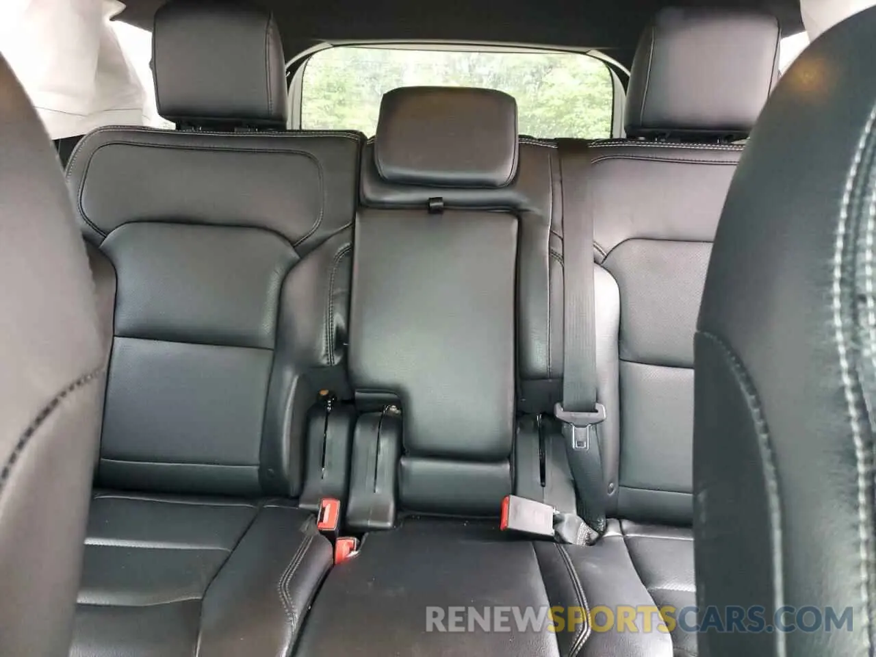 10 Photograph of a damaged car 1FM5K7F83KGB11282 FORD EXPLORER 2019
