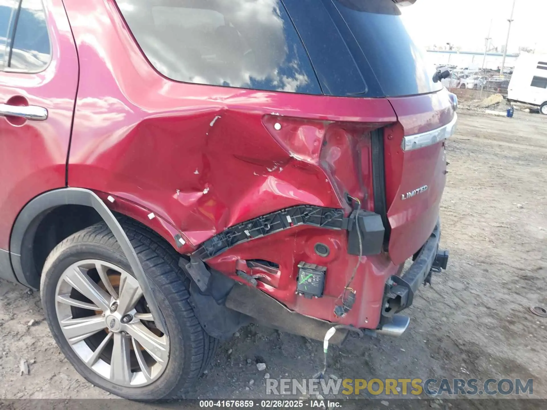 6 Photograph of a damaged car 1FM5K7F86KGA97426 FORD EXPLORER 2019