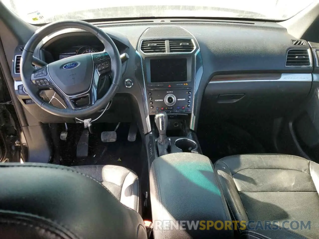 8 Photograph of a damaged car 1FM5K7F87KGB41661 FORD EXPLORER 2019