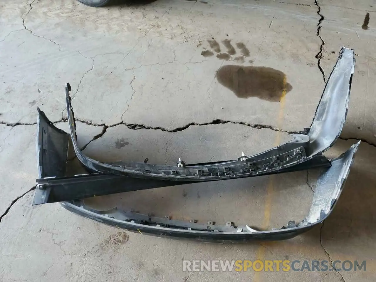 13 Photograph of a damaged car 1FM5K7F87KGB48500 FORD EXPLORER 2019