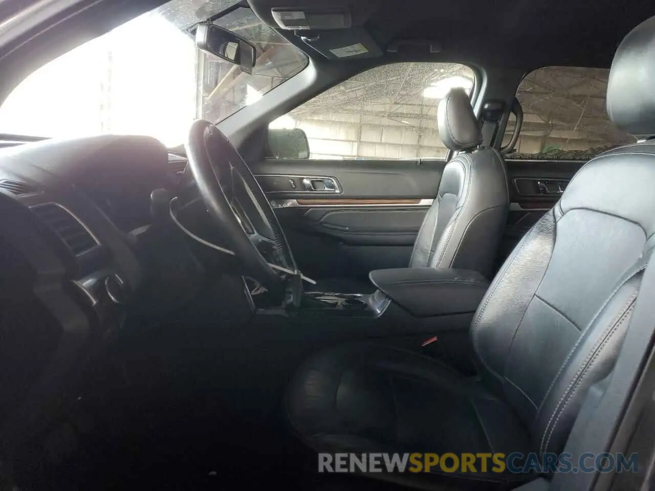 7 Photograph of a damaged car 1FM5K7F87KGB48500 FORD EXPLORER 2019