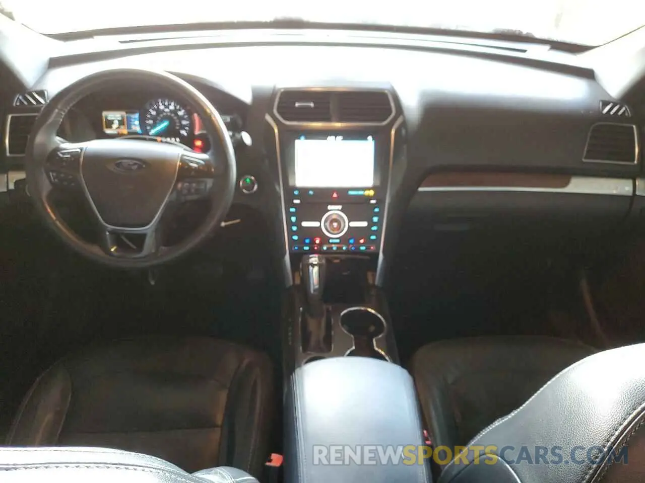 8 Photograph of a damaged car 1FM5K7F87KGB48500 FORD EXPLORER 2019