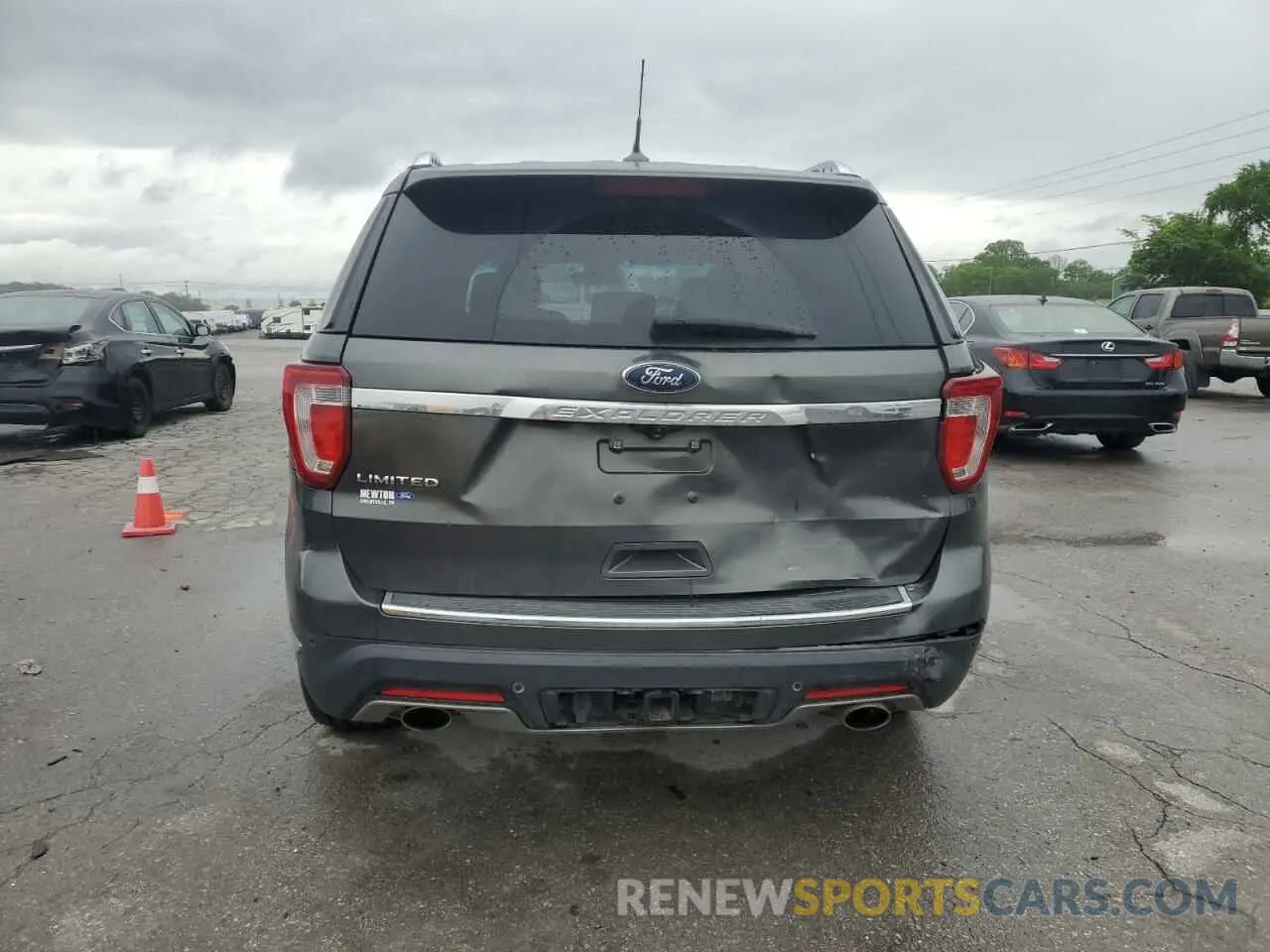 6 Photograph of a damaged car 1FM5K7F88KGB16624 FORD EXPLORER 2019