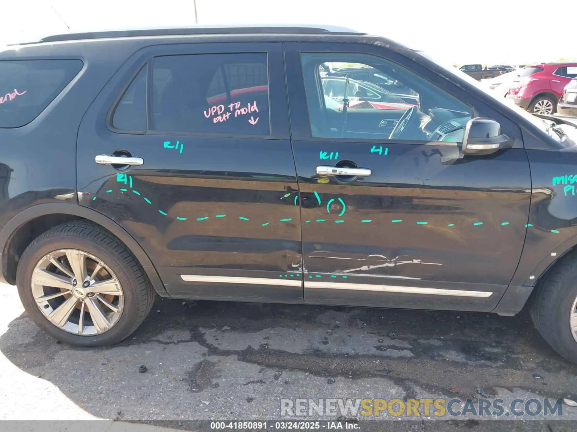 13 Photograph of a damaged car 1FM5K7F89KGA11400 FORD EXPLORER 2019