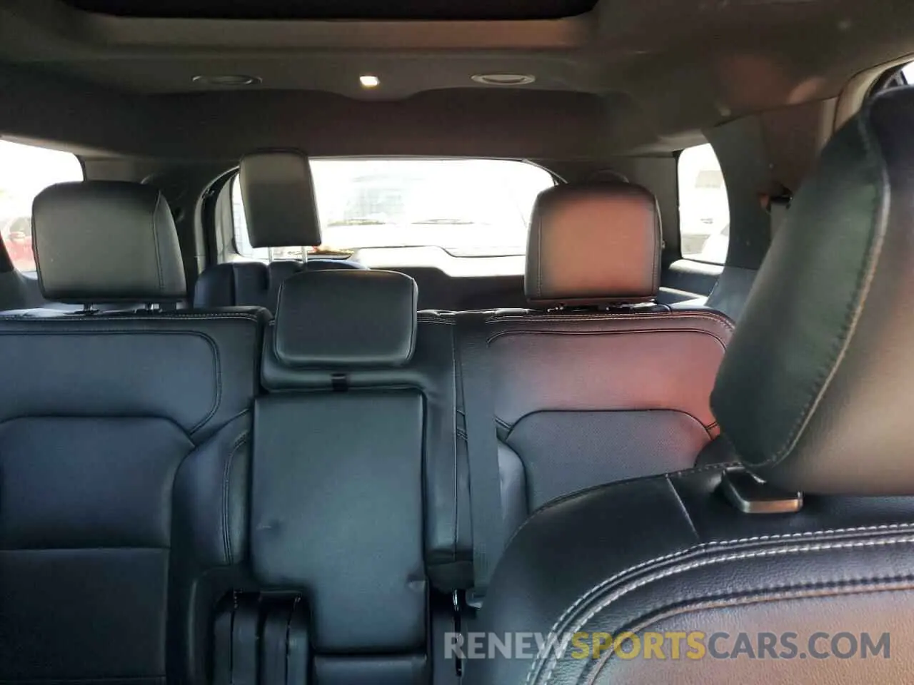 10 Photograph of a damaged car 1FM5K7F8XKGA91970 FORD EXPLORER 2019