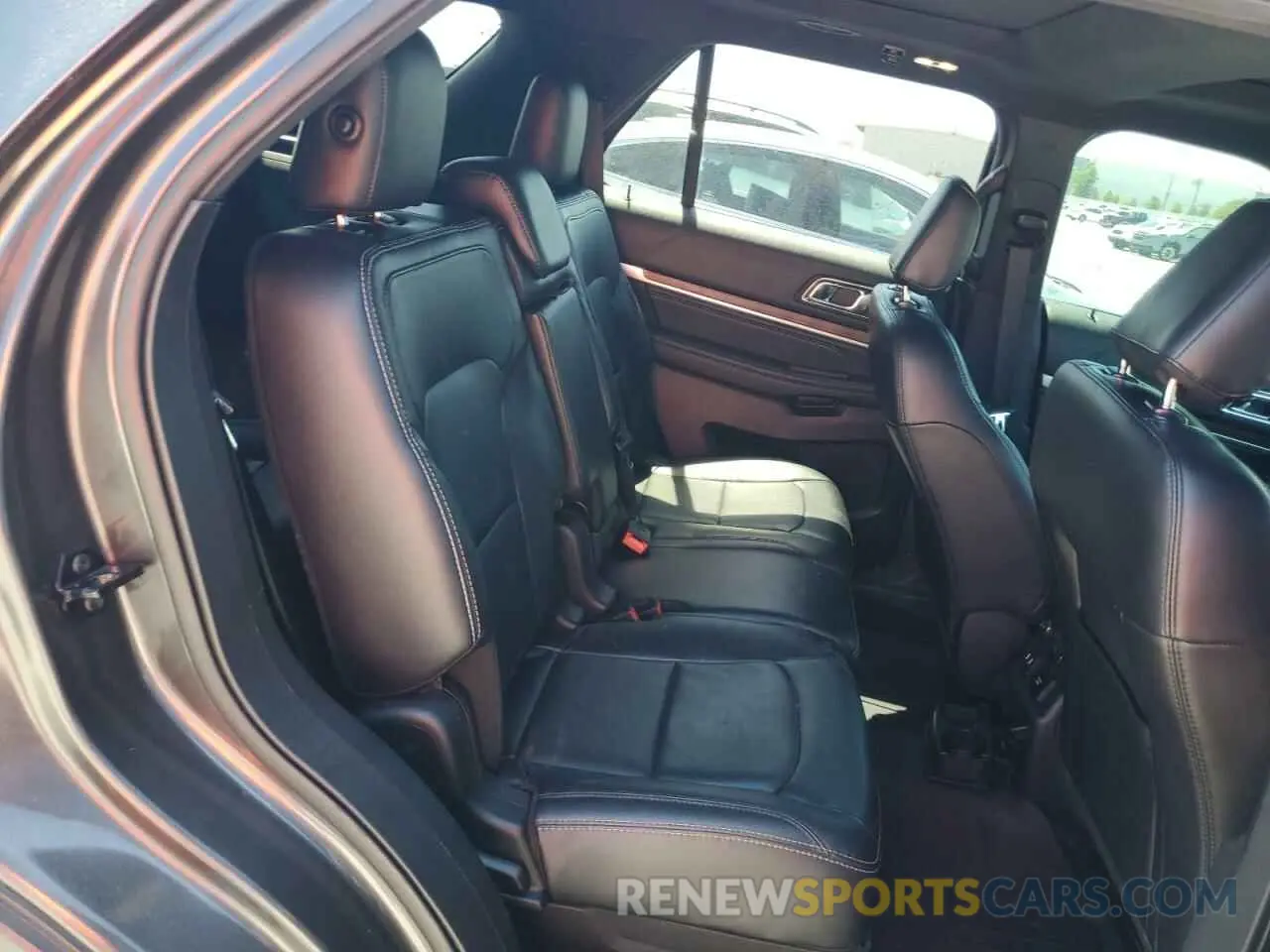 11 Photograph of a damaged car 1FM5K7F8XKGA91970 FORD EXPLORER 2019