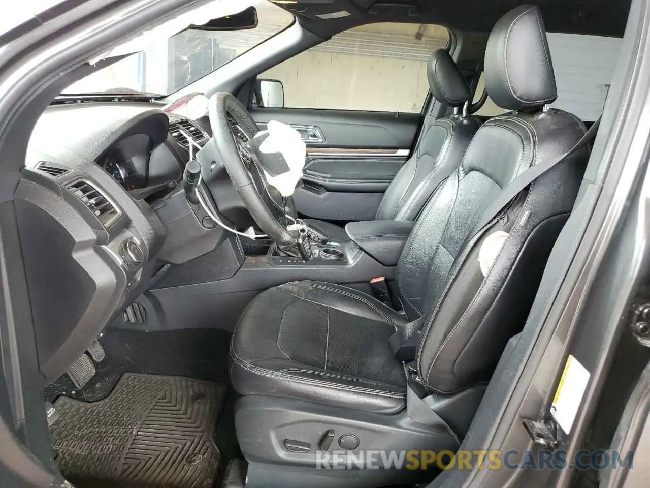 7 Photograph of a damaged car 1FM5K7F8XKGB43405 FORD EXPLORER 2019